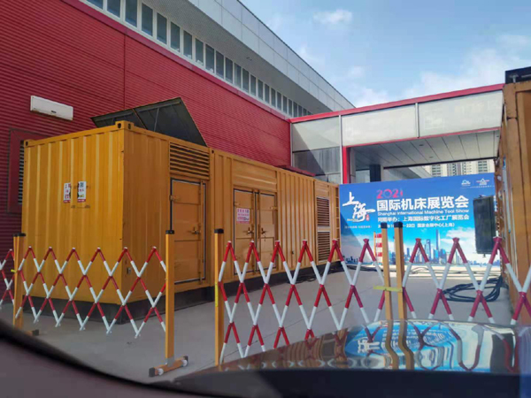 策勒出租发电机-柴油发电机和汽油发电机哪个更好一些？